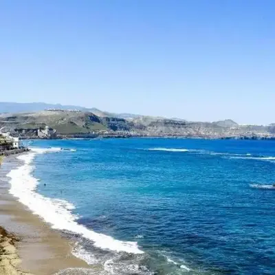 La Lola Beach