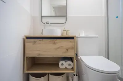 Un baño de Confital 2BR Cozy Flat