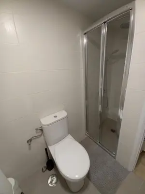 Un baño de EL CARDENAL Casa Lise Playa del Cura