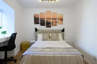 Cama o camas de una habitación en Charming studio in old town Triana San Telmo