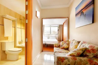 Un baño de Crisol Alisios Canteras