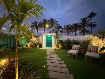 Jardín al aire libre en Míami Queens Villa with private pool by CanaryScape