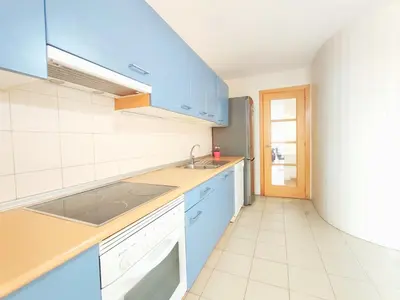 Una cocina o zona de cocina en Sunshine Apartment