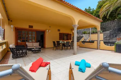 Un balcón o terraza de La Casa del Molinero