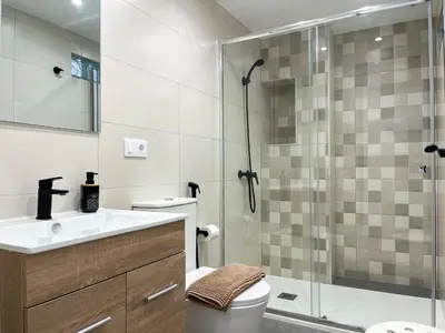 Un baño de Beautiful apartment near the sea in Arguineguín