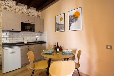 Una cocina o zona de cocina en Casa Emblemática La Alameda