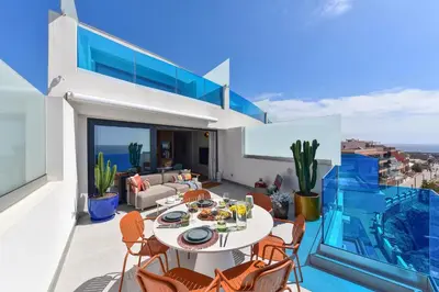 Piscina en o cerca de Neptuno Suite Playa by VillaGranCanaria