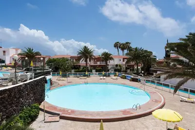 Piscina en o cerca de Vista Faro