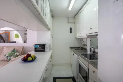 Una cocina o zona de cocina en SunSuite Casa Bonita, 4