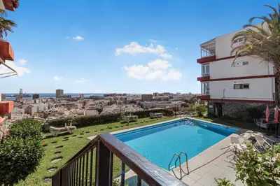 Piscina en o cerca de Urban Elegance View Suite Pool