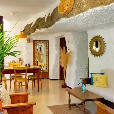 Casa Cueva Rural Trébola