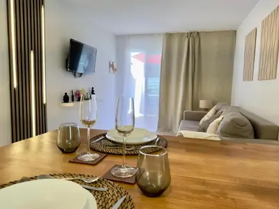 Una televisión o centro de entretenimiento en Casa Lina by Homestaygrancanaria