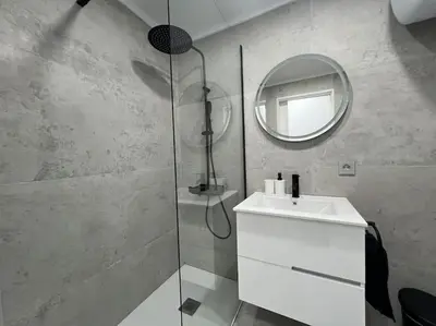 Un baño de Puntilla sea side