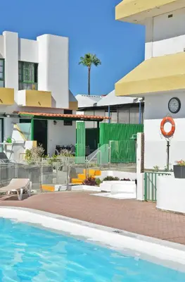 Piscina en o cerca de Cosy Bungalow Capri Maspalomas