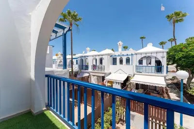 Un balcón o terraza de Isla Home