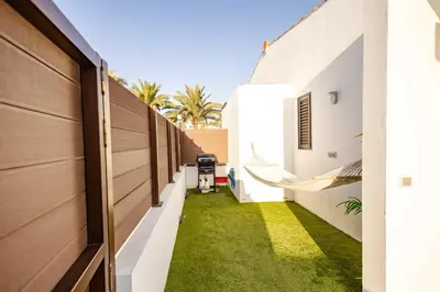 Jardín al aire libre en Colorado Golf, Calma House - by Gestión Vacacional Canarias