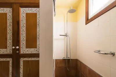 Plano de Magnífica villa con piscina y barbacoa