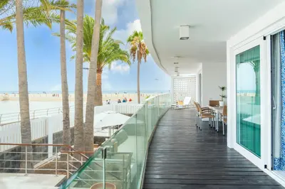 Un balcón o terraza de Villa Oasis Maspalomas