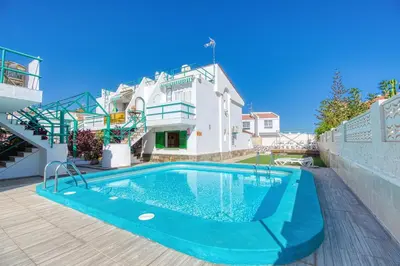 Piscina en o cerca de El Refugio de Aitana by Homestaygranacanaria