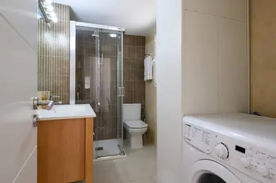 Un baño de Cosy flat in the Heart of Triana
