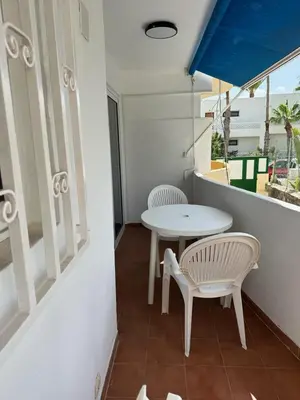 Un balcón o terraza de KALMA beach house,by Mahbo