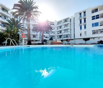 Piscina en o cerca de Apartamento céntrico con playa y piscina