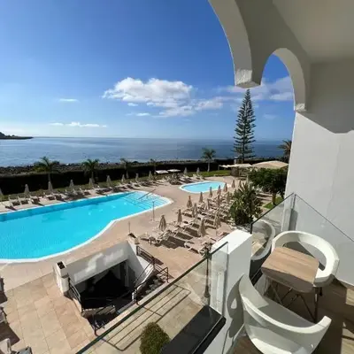 Cura Sea View Apartment