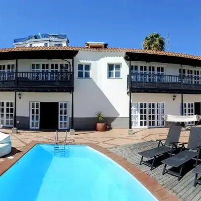 Magnificent 5-star very large luxury villa sea view jacuzzi and heated pool