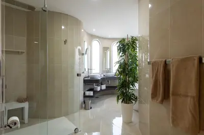 Un baño de Suite Altamar, 2 Bedroom - by Gestión Vacacional Canarias