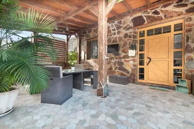 Plano de Canarian Villa with Pool 27C, Lovely Patio and Parking