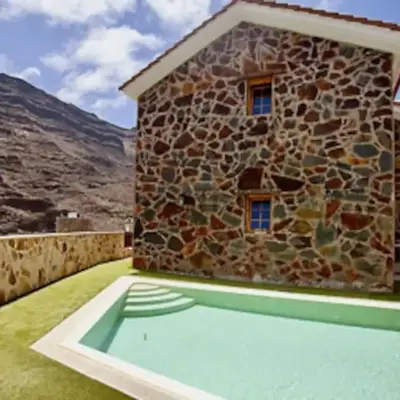 Canarian Villa with Pool 27C