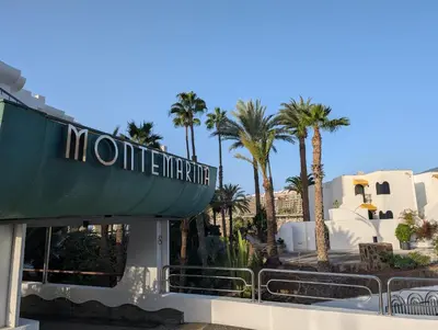 Edificio en el que se encuentra el apartamento