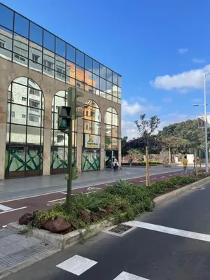 Edificio en el que se encuentra la habitación en casa particular