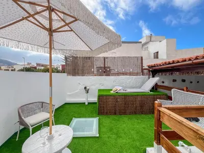 Un balcón o terraza de Casa Libelvik en pleno centro Galdar con Terraza