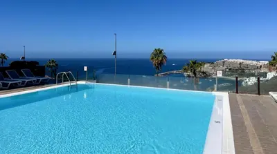 Piscina en o cerca de Casa Tucan - two bedrooms, heated pool, city and ocean views