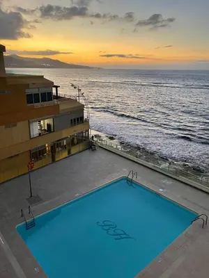 Piscina en o cerca de LolaZen LasCanteras