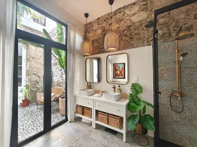 Plano de Casa Bailarina, romantický kamenný dům s úžasným výhledem na oceán
