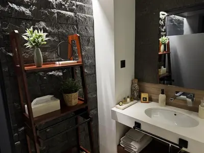 Un baño de DÁBRIPA COZY y CLARITY