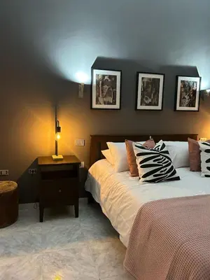 Cama o camas de una habitación en Basement apartments