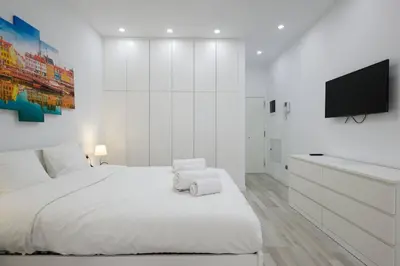 Cama o camas de una habitación en Stylish Studio near Old Town