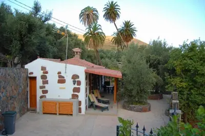 Edificio en el que se encuentra la casa o chalet
