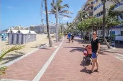 Clientes alojados en Canteras Centro Playa