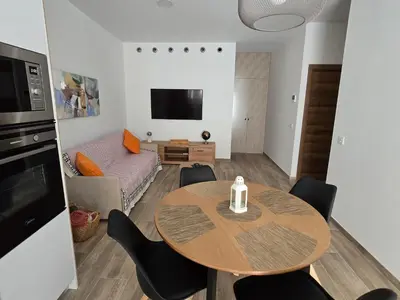 Una televisión o centro de entretenimiento en Dielma House
