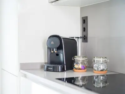 Una cocina o zona de cocina en Despirta en el jardin de las musas GB1B