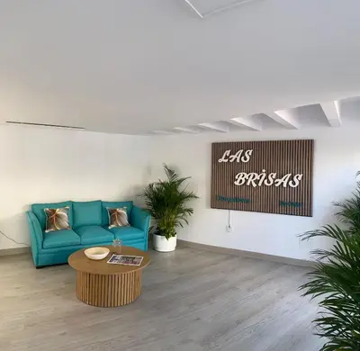 Zona de estar de Las Brisas 26