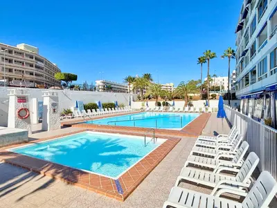 Piscina en o cerca de Cosy Pool View Apartment Tinache