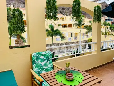 Un balcón o terraza de Casa Melo by SunHousesCanarias