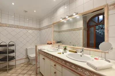Un baño de Seaview Holiday Rental by VillaGranCanaria