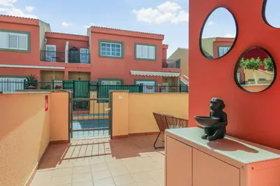 Un balcón o terraza de Sun & Comfort Maspalomas 2BR