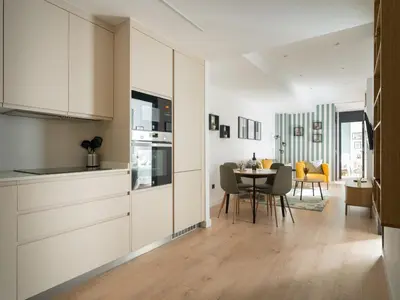 Una cocina o zona de cocina en Apartamento con Gimnasio cerca playa de Las Canteras D3A